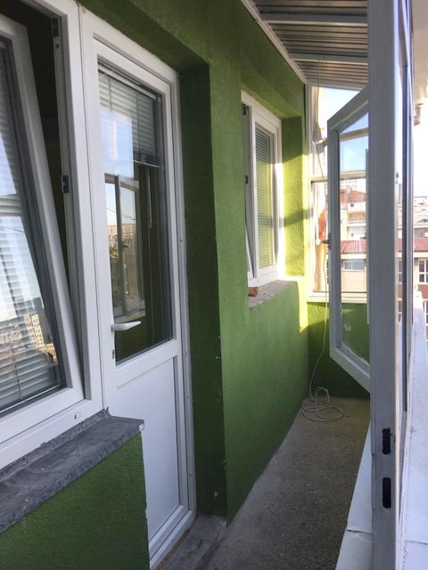 Lička 1, Beograd - 12