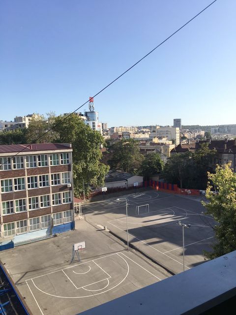 Lička 1, Beograd - 15