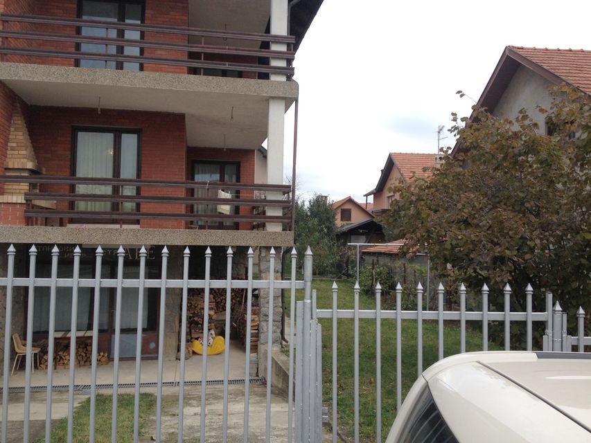 Petra Lubarde 16, Velika Plana - 3