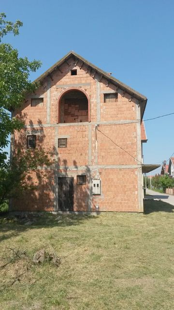 Popova bara nova 307 1, Beograd