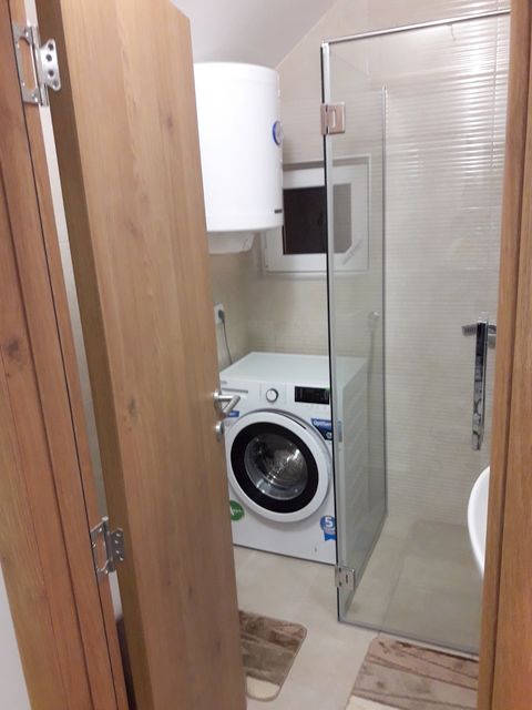 Aleksandra Fleminga 11, Beograd - 8