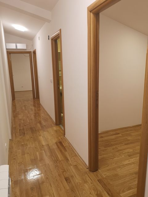 Živojina Žujovića 3, Beograd - 16