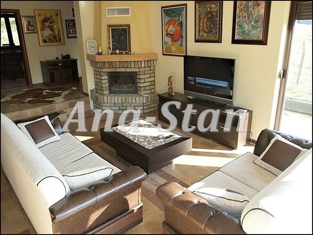 Bukovački put 57a, Petrovaradin - 10