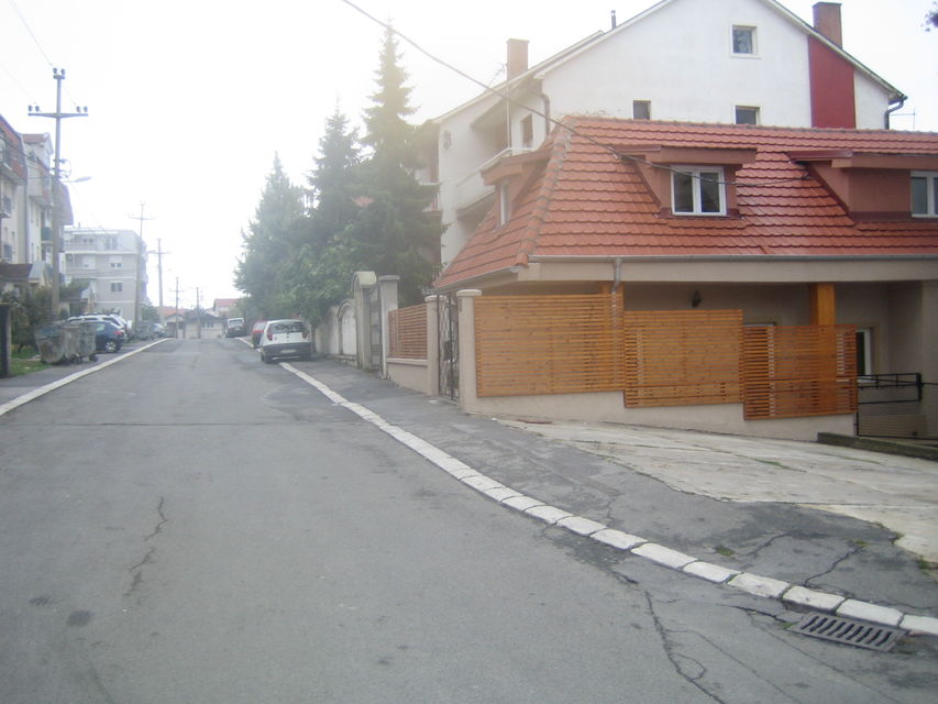 Dušana Radovića 10, Beograd