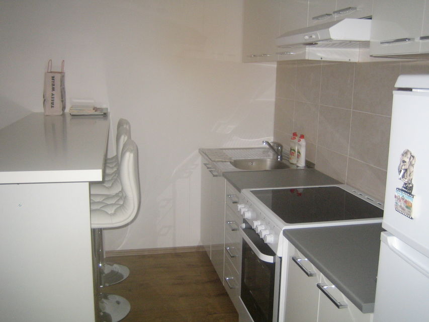 Dušana Radovića 10, Beograd - 14