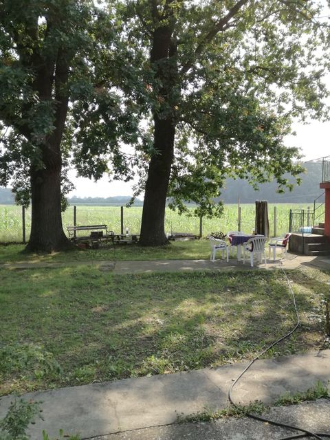 Svetozara Stanojevića-Peka 100, Stubline - 6