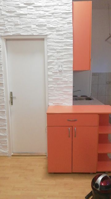 Gandijeva 42, Beograd - 4