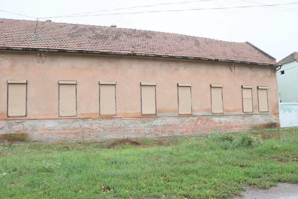 Maršala Tita 111, Jaša Tomić - 1