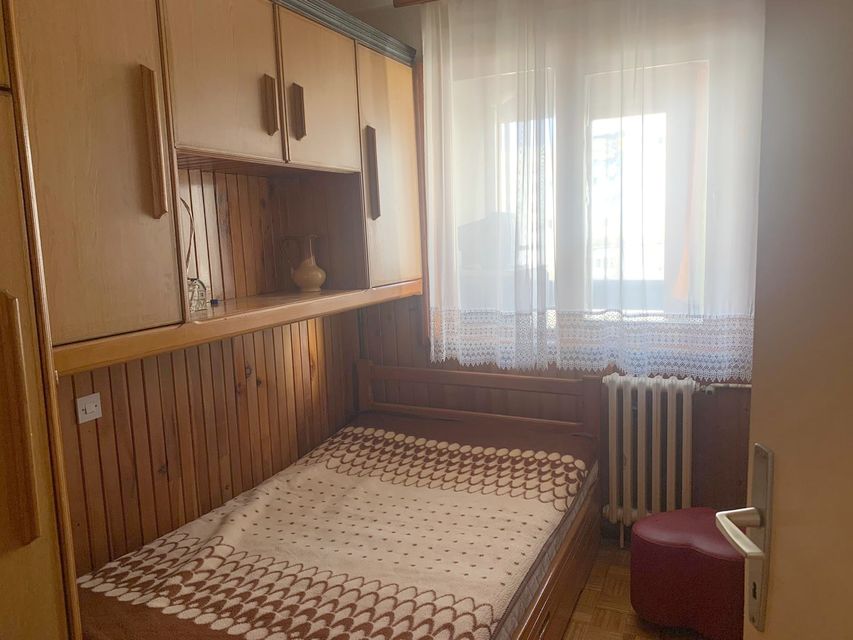 Gandijeva 15, Beograd - 2