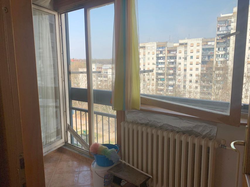 Gandijeva 15, Beograd - 5