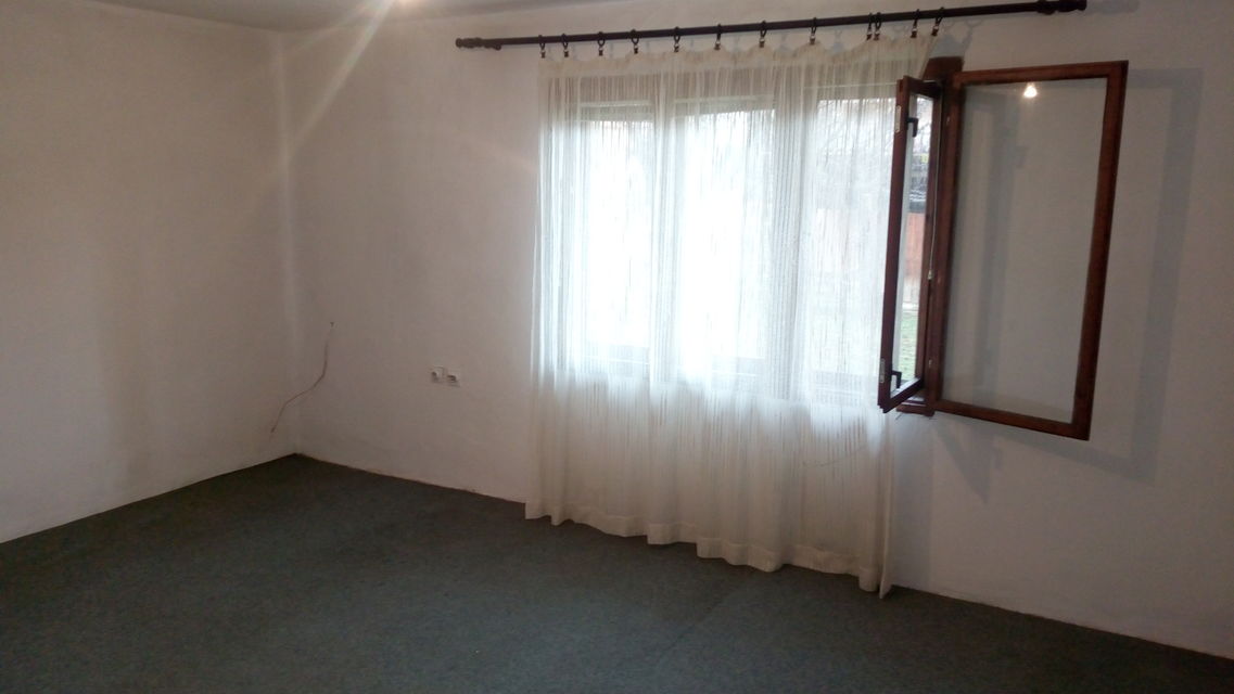 Hercegovačka 24, Beograd - 3