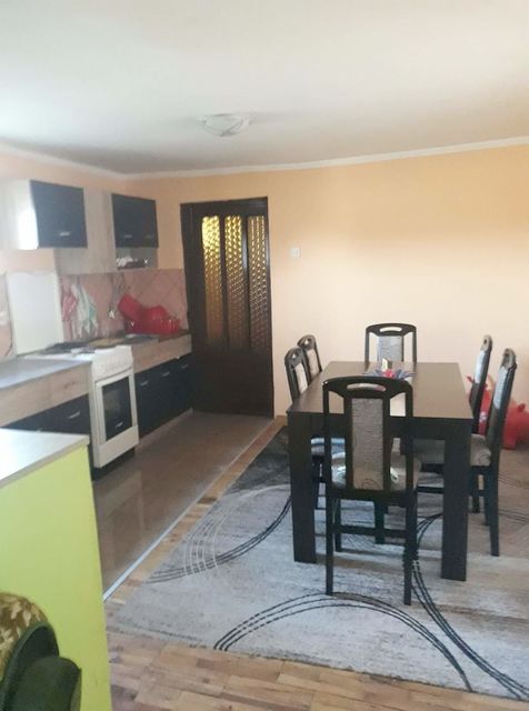 Vuka Karadžića 82b, Alibunar - 11