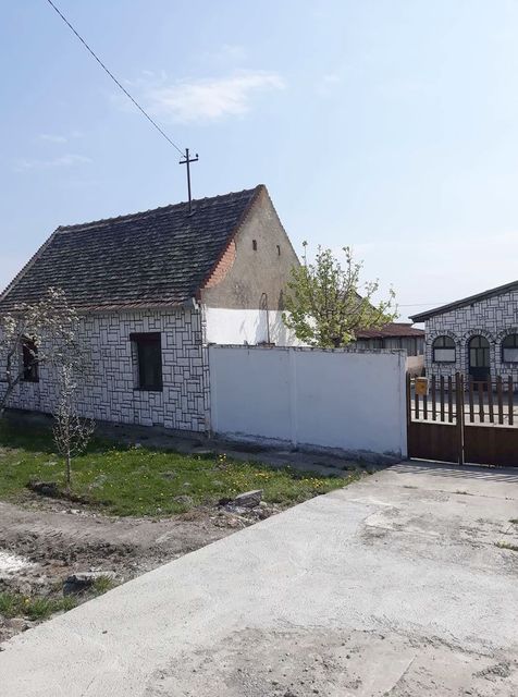 Vuka Karadžića 82b, Alibunar - 1