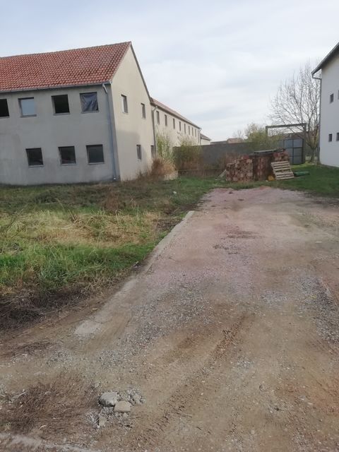 Lenjinova 48, Pećinci - 4