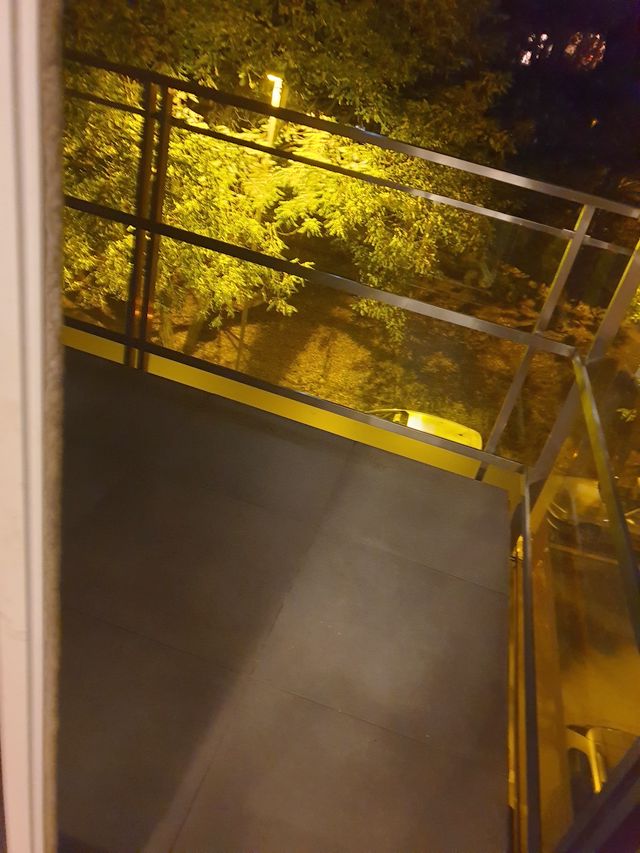 Luke Vojvodića 26, Beograd - 7