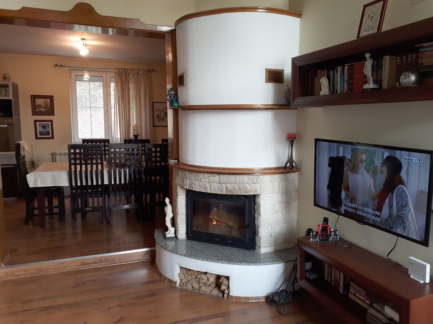 Dositeja Obradovića 1, Vrdnik - 4