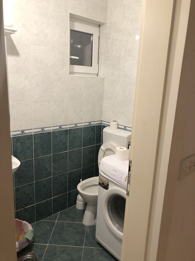 Trstenjakova 10, Beograd - 10