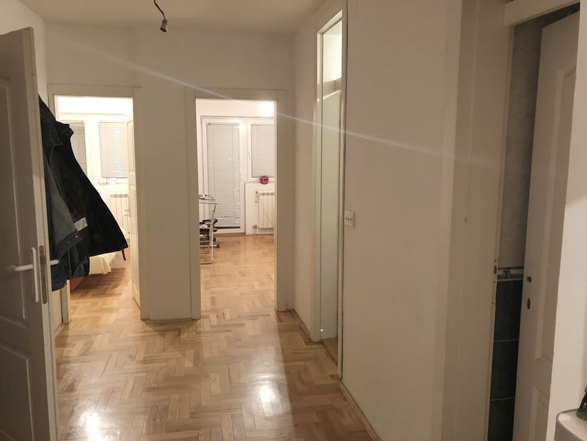 Trstenjakova 10, Beograd - 7