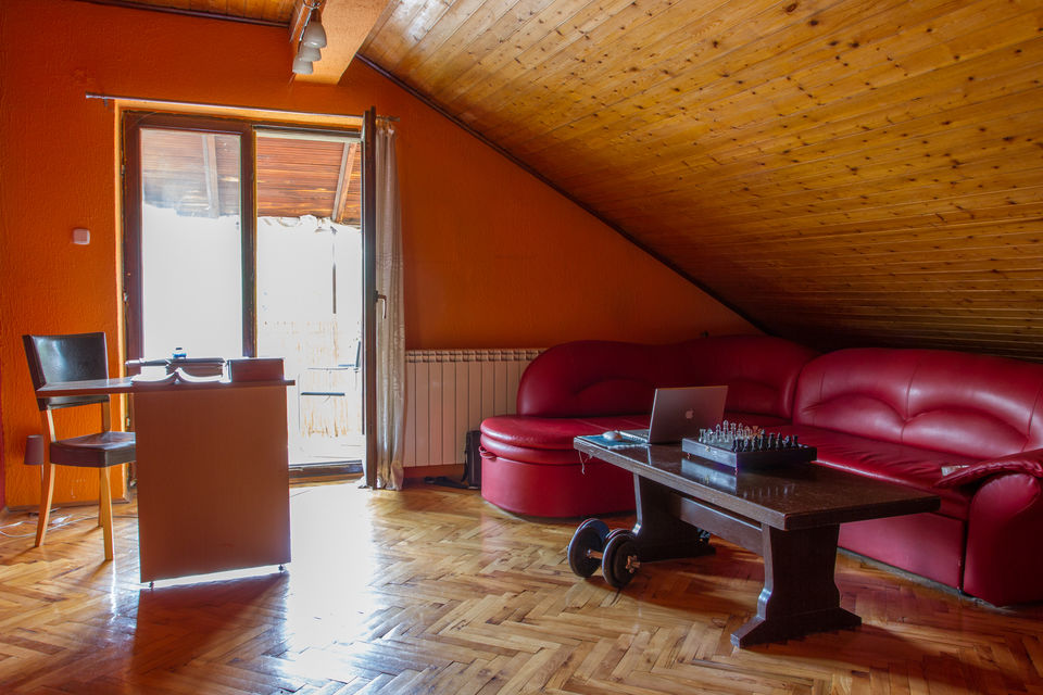 Primućura Žarka 17, Beograd - 5