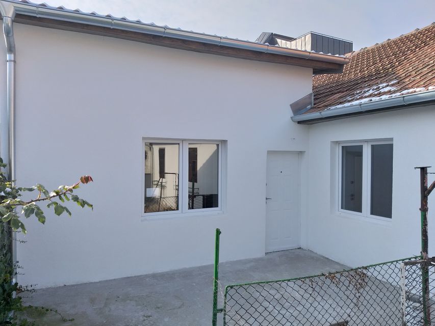 Trnavska 13, Beograd