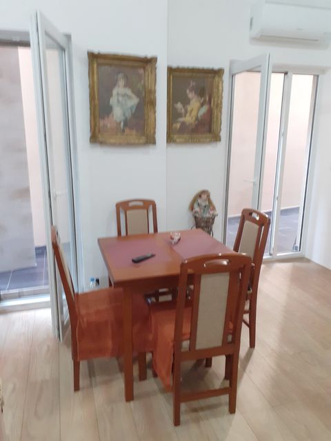 Sedamnaestog oktobra 13V, Beograd - 4