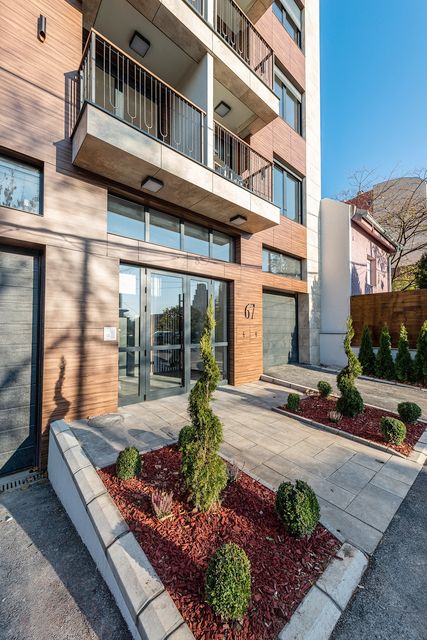 Živka Davidovića 67, Beograd - 5