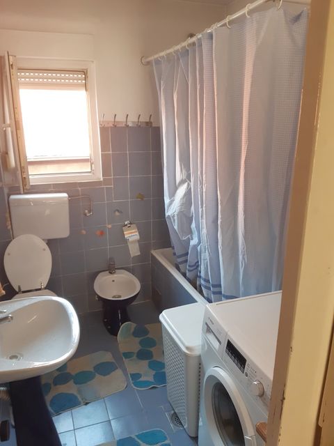 Kumodraška 60, Beograd - 10