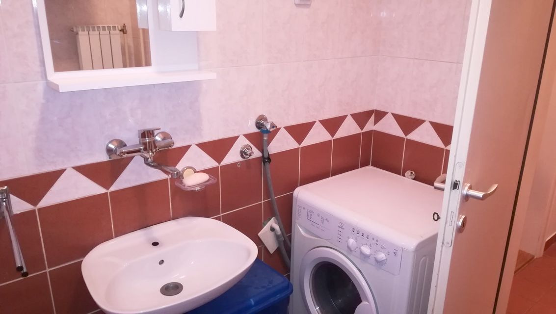 Danila Kiša 17, Novi Sad - 11