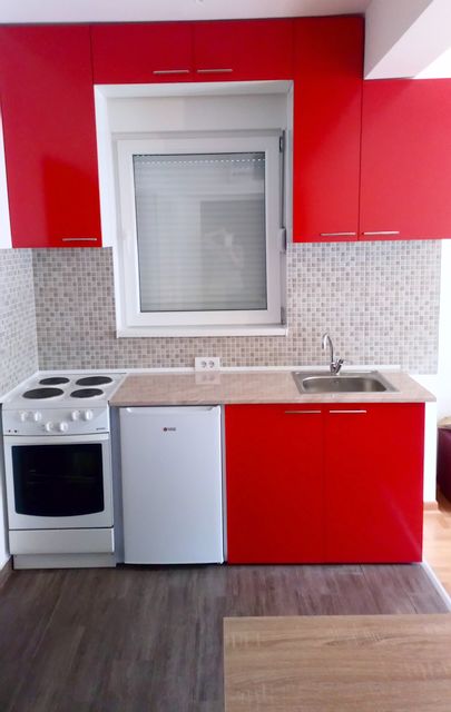 Ulica 21 Kneževac 7, Beograd