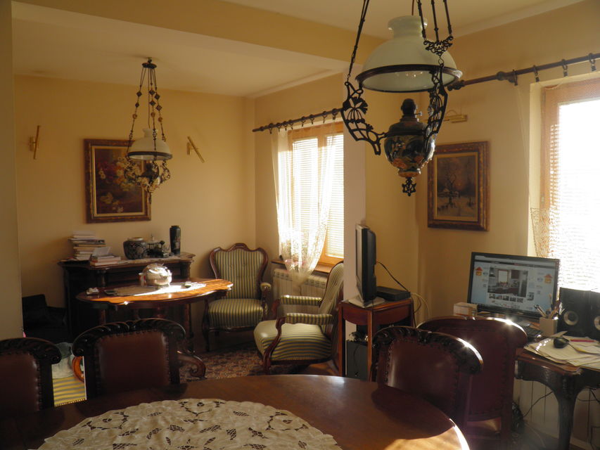 Mihaila Vujića 25, Beograd - 10