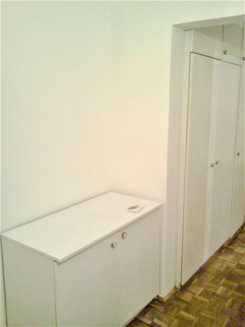 Nehruova 117, Beograd - 3