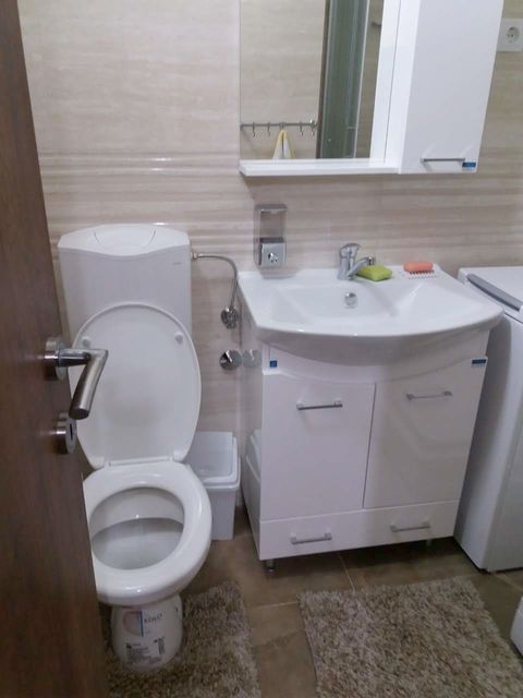 Bulevar Zorana Đinđića 22, Beograd - 7