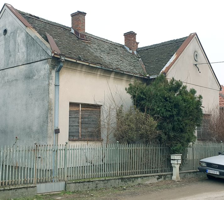 Maršala Tita 69, Skobalj - 1