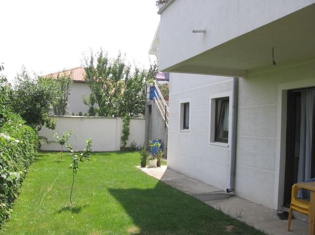 Slobodana Jovića 24, Beograd - 3