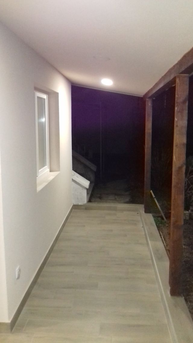 Nikole Tesle 3, Beograd - 12