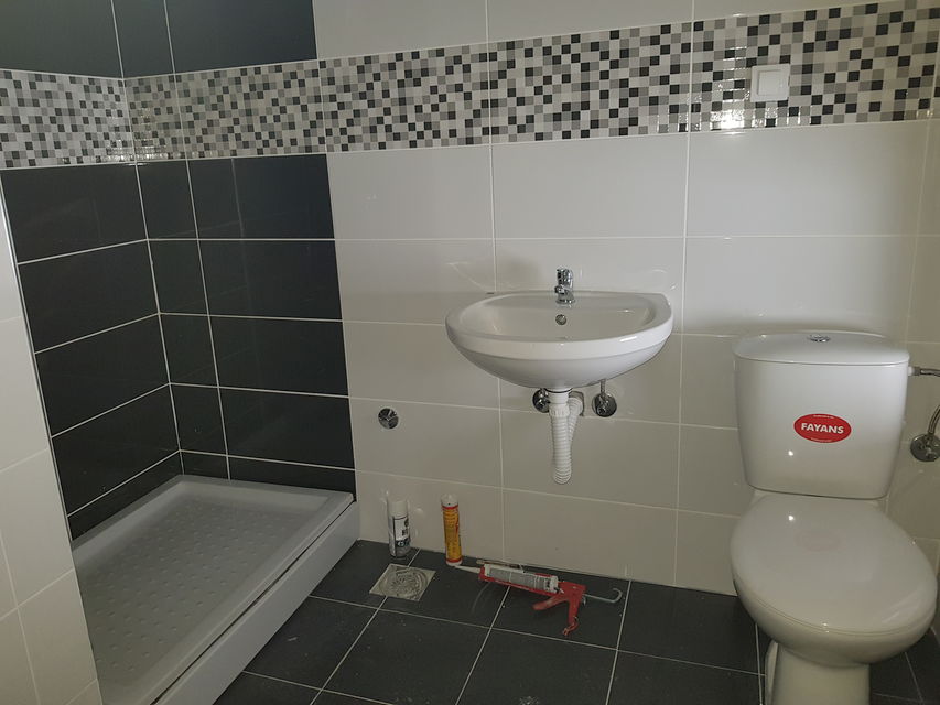 Adama Bogosavljevića 15, Beograd - 11