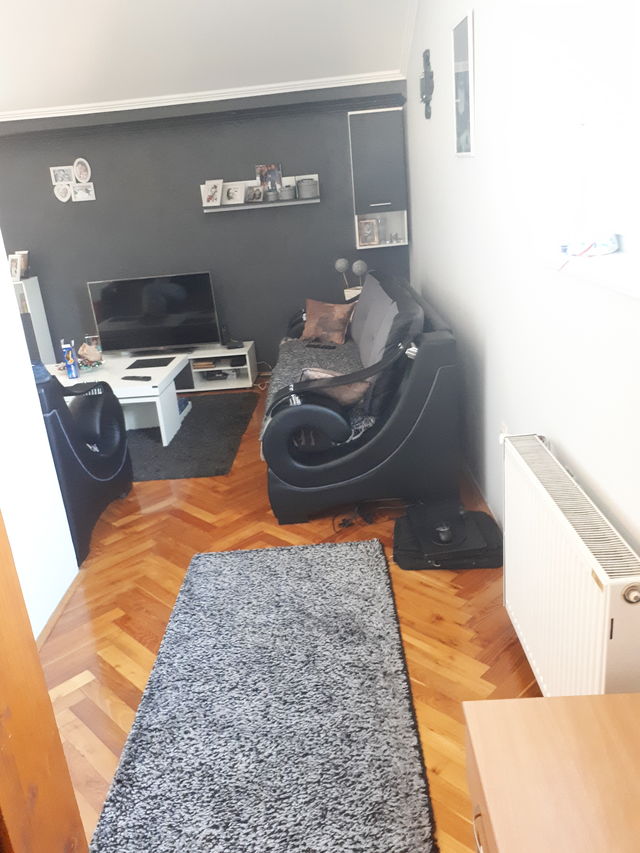 Omladinska 8, Užice