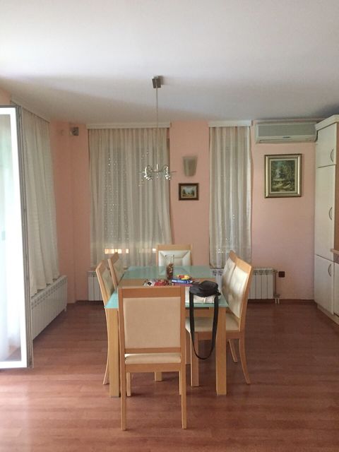 Ivana Boldižara 171, Novi Sad - 8