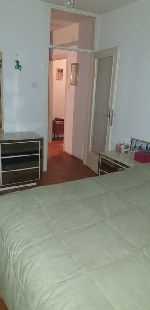 Aleksandra Dubčeka 5, Beograd - 9