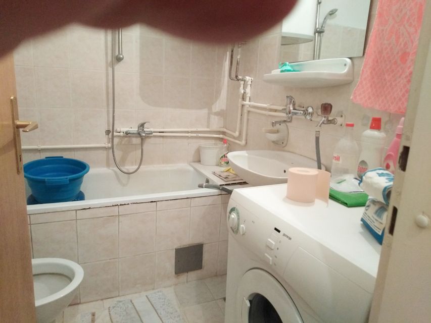 Ratka Mitrovića 75g, Beograd - 4