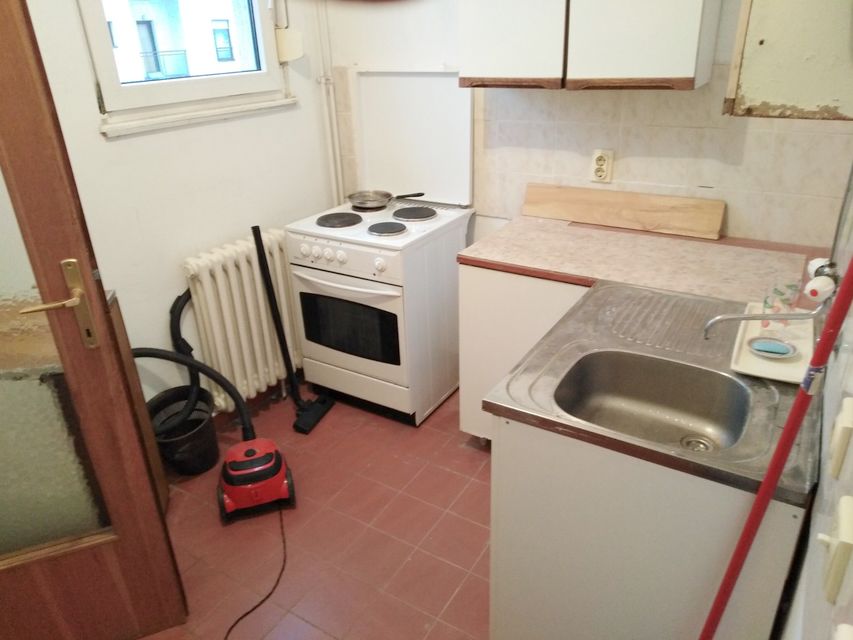 Ratka Mitrovića 75g, Beograd - 3