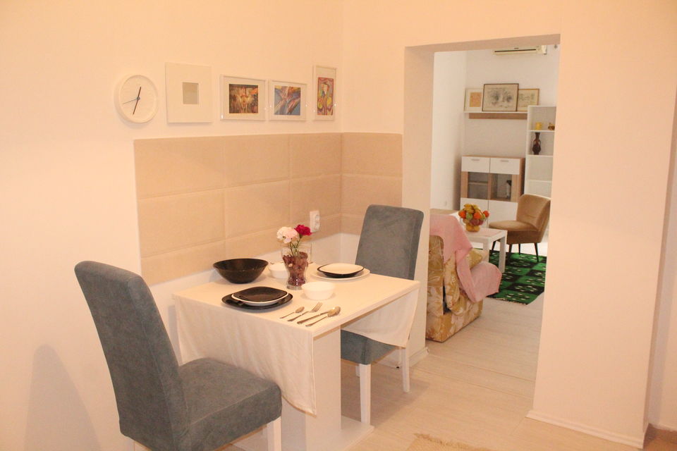 Brane Crnčevića 13, Beograd - 4