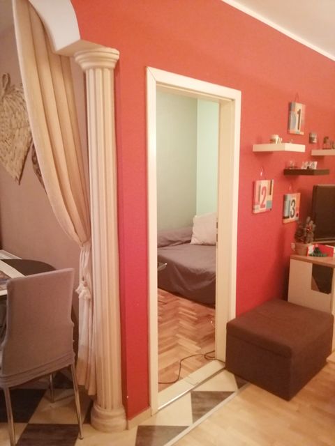 Klanička stara 1, Beograd - 8