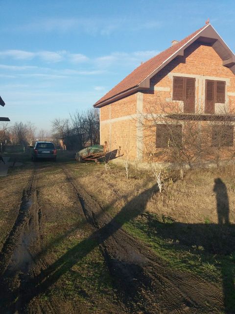 Špajanska 135, Karlovčić - 9