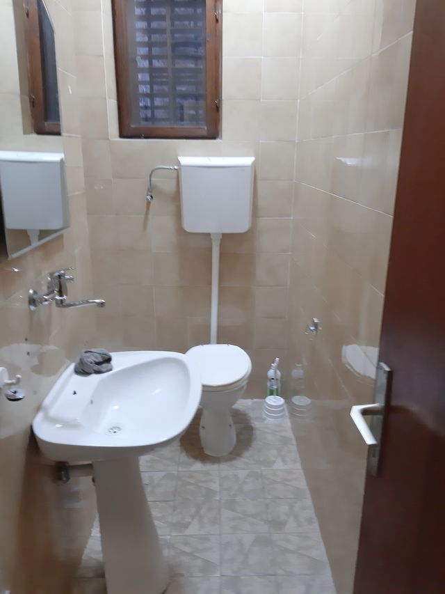 Niška 1, Beograd - 17