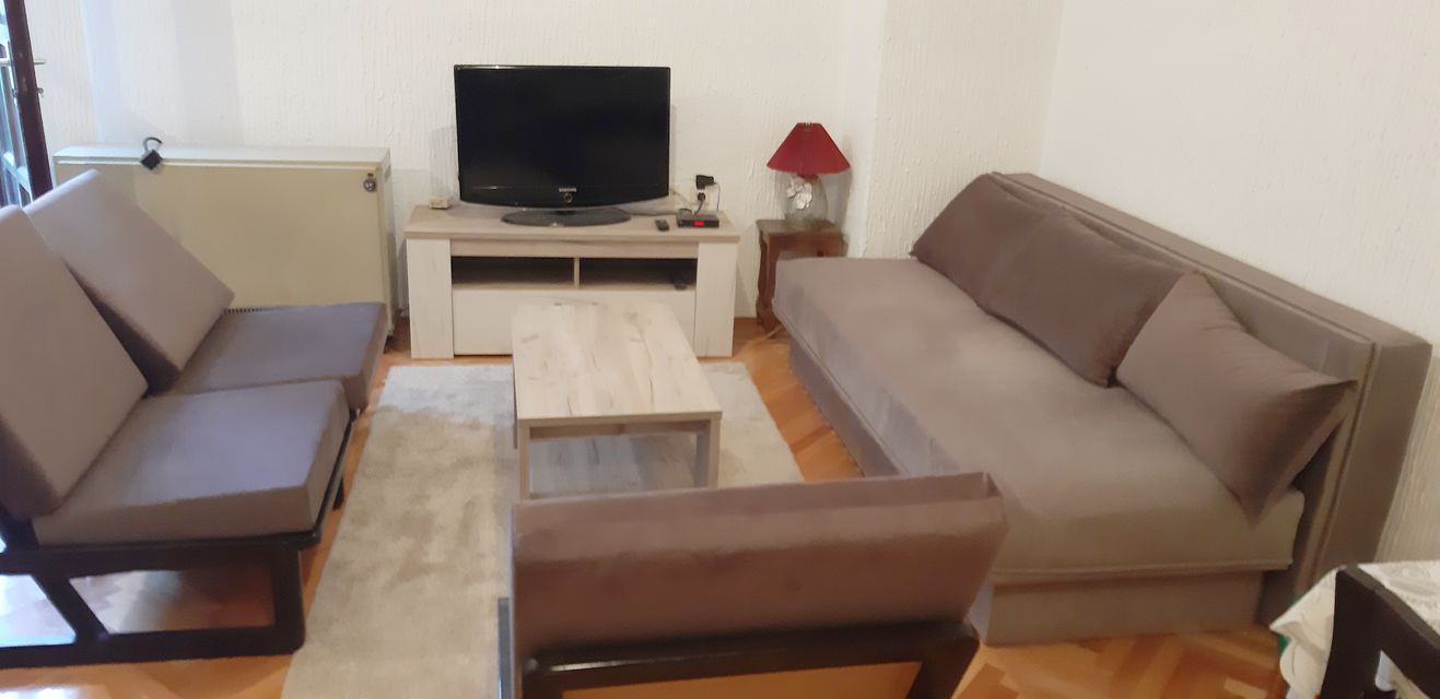 Niška 1, Beograd - 19
