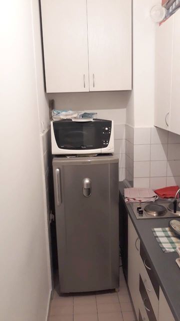 Sarajevska 14, Beograd - 3