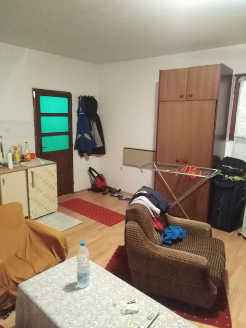 Prelivačka 16, Beograd - 3