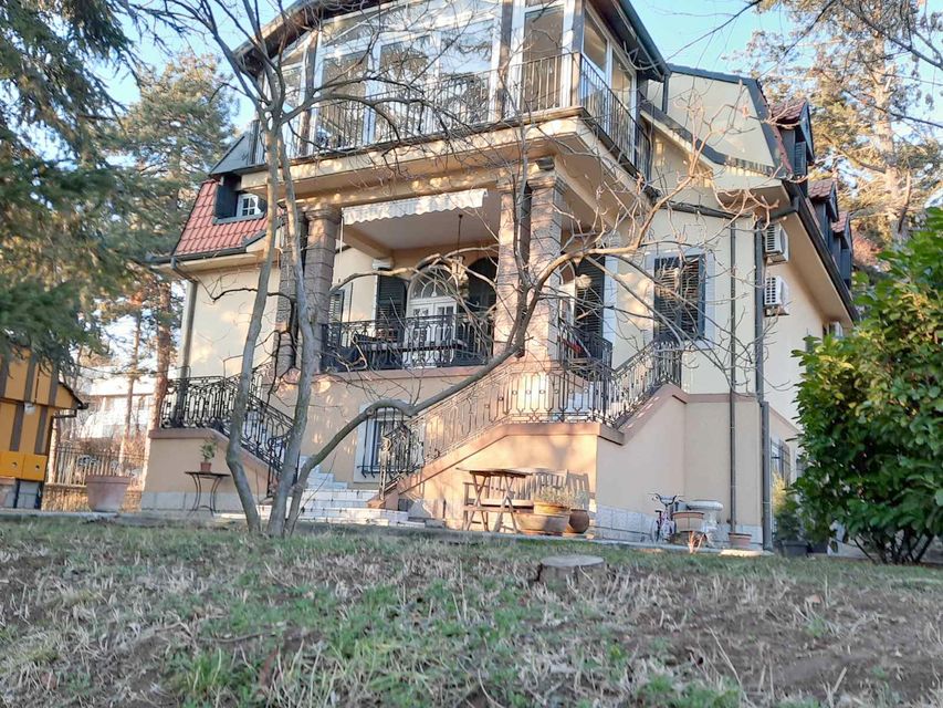 Puškinova 7, Beograd - 8