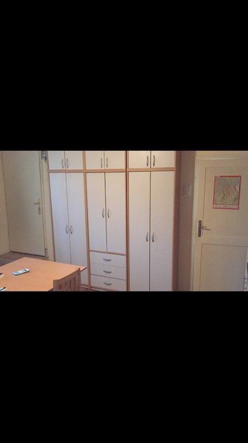 Jelenka Mihajlovića 18, Beograd - 2